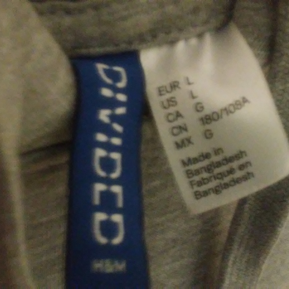 H & M Mens Grey Hoodie - Picture 3 of 3